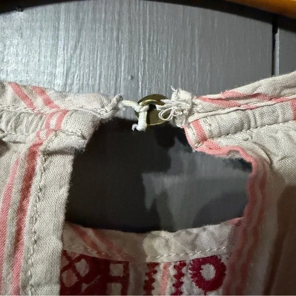 Knox Rose Red and White Embroidered Top - Picture 9 of 9